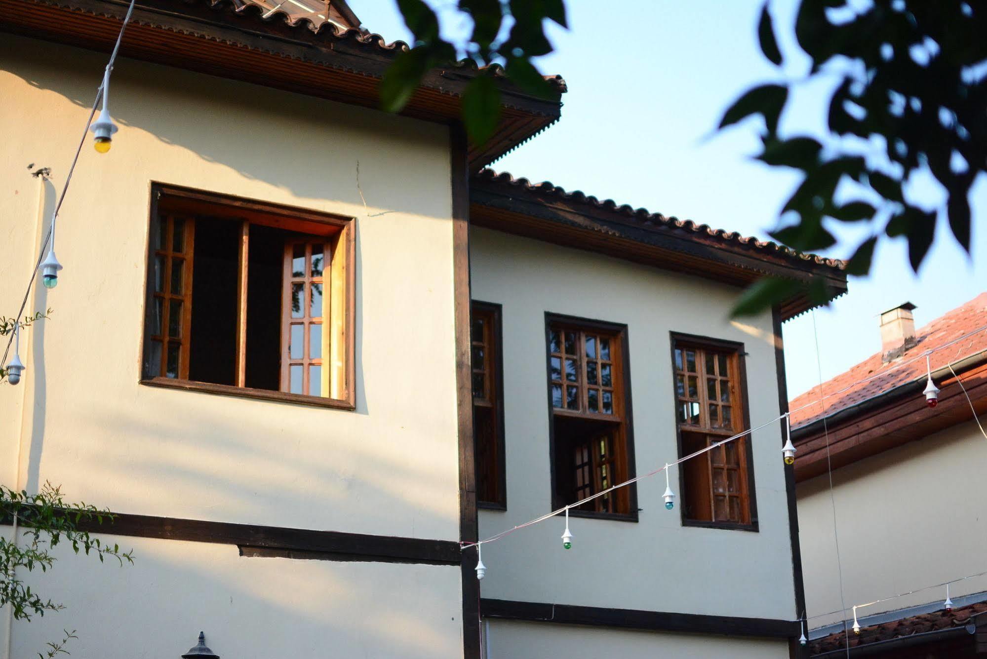 Otel Wood House Antalya Exteriör bild